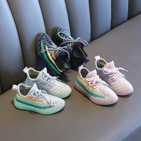 Három színben fűzős textil gyerekcipő