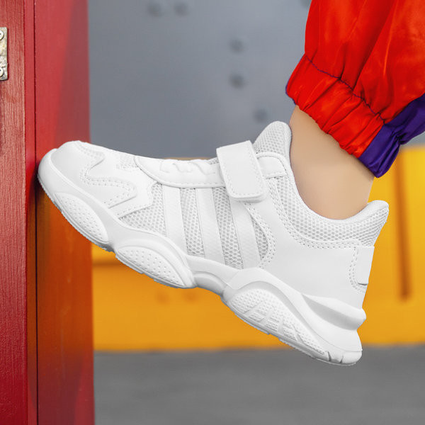 Uus mudel laste tossud poistele valges