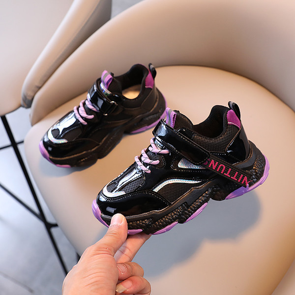 Fűzős gyerekcipő fiúknak és lányoknak