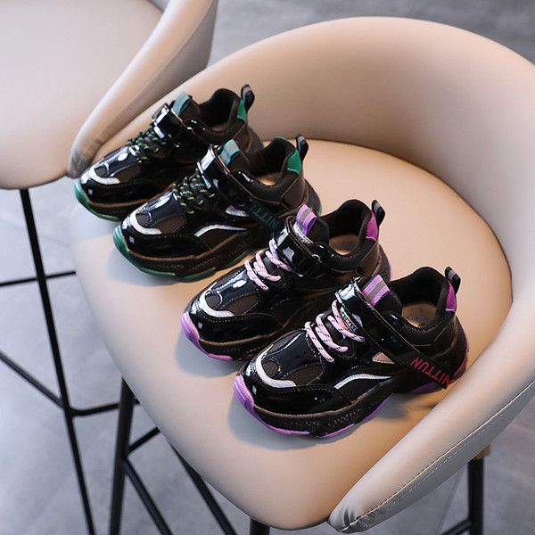 Fűzős gyerekcipő fiúknak és lányoknak