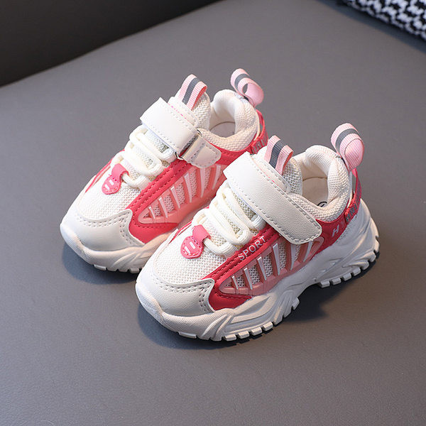 Őszi tornacipő durva talppal fiúknak vagy lányoknak