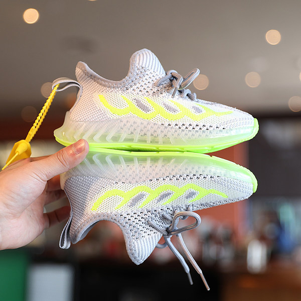 Sport vászon tornacipő fűzős