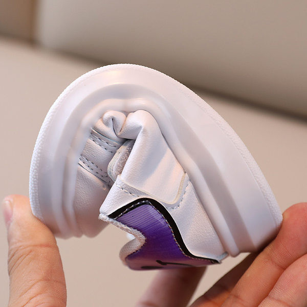 Φθινοπωρινά αθλητικά παπούτσια από οικολογικό δέρμα - μοντέλο unisex