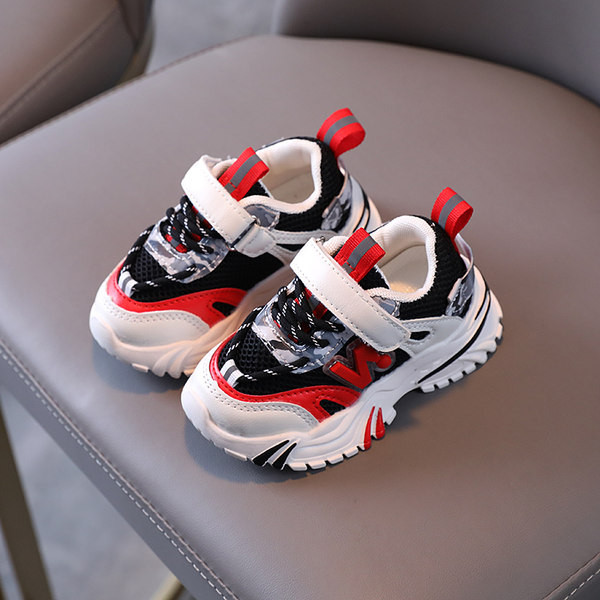 Παιδικά πάνινα παπούτσια με λουράκια βελκρό  σε τρία χρώματα κατάλληλα για αγόρια και κορίτσια