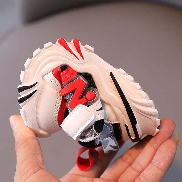 Παιδικά πάνινα παπούτσια με λουράκια βελκρό  σε τρία χρώματα κατάλληλα για αγόρια και κορίτσια