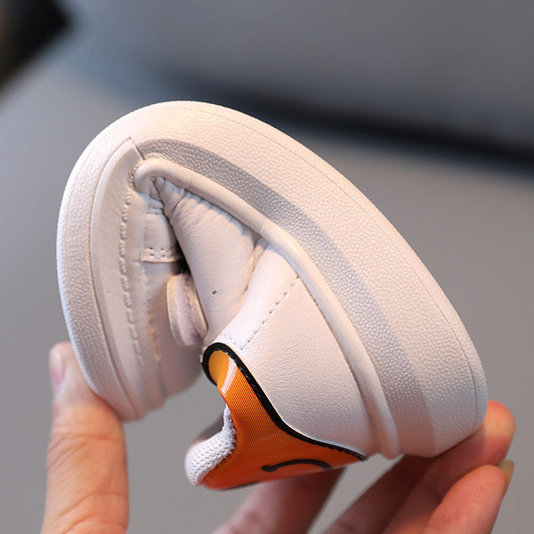 Φθινοπωρινά αθλητικά παπούτσια από οικολογικό δέρμα - για αγόρια και κορίτσια