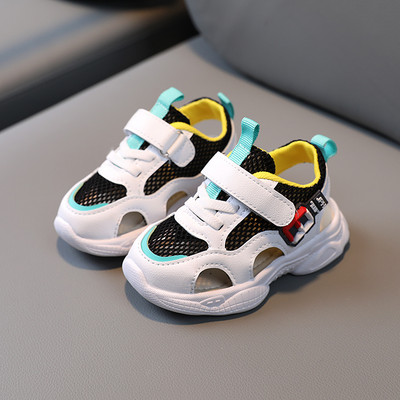 Gyermek nyári tornacipő matricákkal fiúknak és lányoknak egyaránt