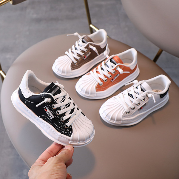 Fűzős, lapos talpú gyerekcipő négy színben