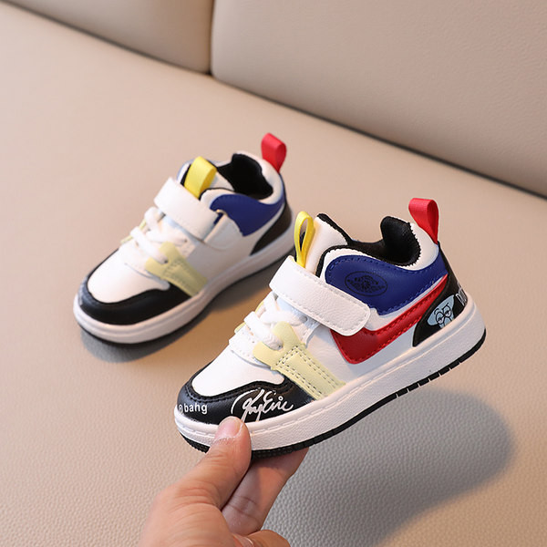 Öko bőrből készült, mintás őszi tornacipő