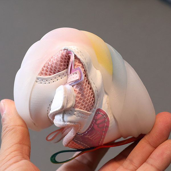 Öko bőrből és textilből készült gyerekcipő, világító talppal