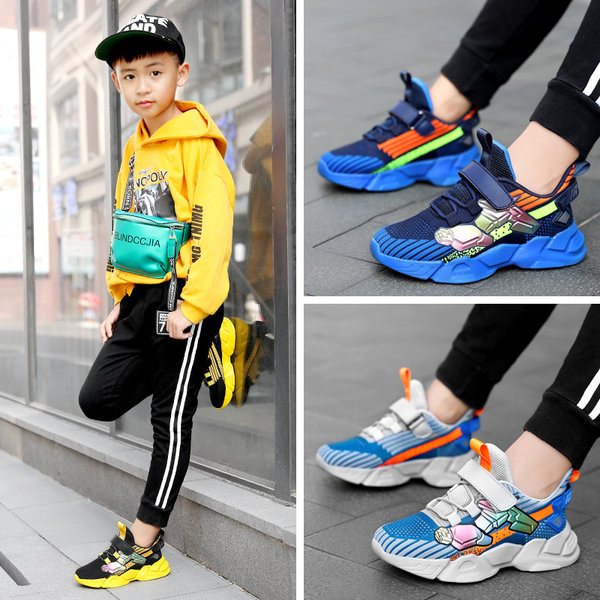 Νέο μοντέλο sneakers σε διάφορα χρώματα