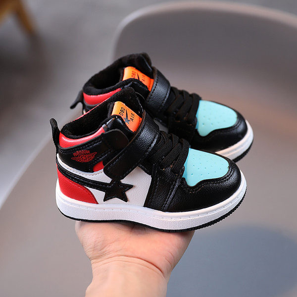 Παιδικά φθινοπωρινά-χειμερινά αθλητικά παπούτσια για αγόρια