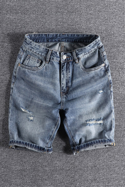 Ανδρικό σορτσάκι 3/4 με σκισμένο μοτίβο