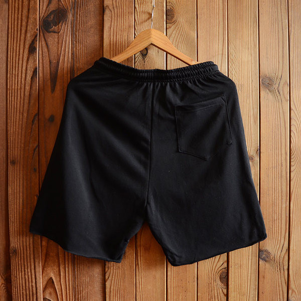 Ανδρικό σορτσάκι με ελαστική μέση και κορδόνια