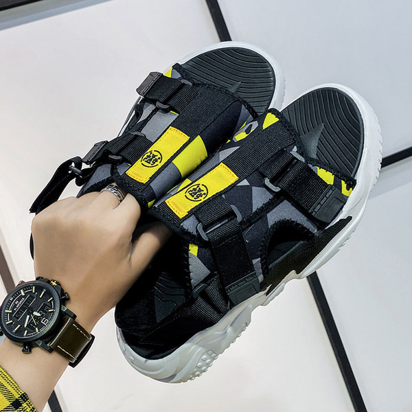 Casual ανδρικά σανδάλια με μοτίβο καμουφλάζ