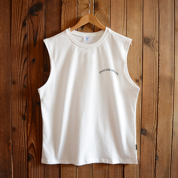 Ανδρικό casual αμάνικο με επιγραφή και οβάλ λαιμόκοψη