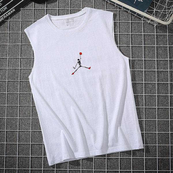 Alkalmi férfi felső rátéttel és ovális nyakkivágással