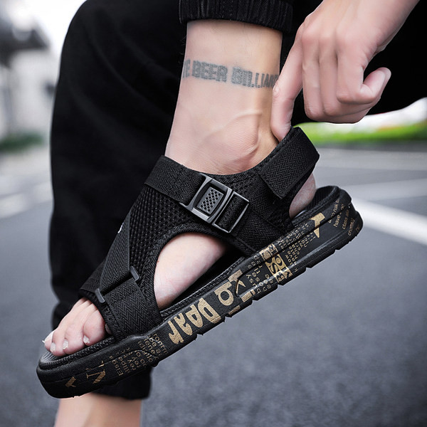 Ανδρικά αναπνεύσιμα σανδάλια με αγκράφα