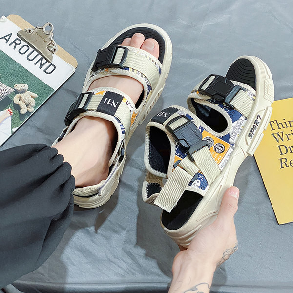 Νέο μοντέλο ανδρικά σανδάλια με πόρπες