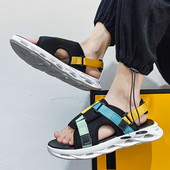 Ανδρικά σανδάλια με τραχιά σόλα - κατάλληλα για την παραλία