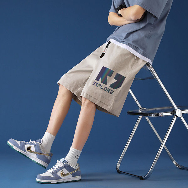 Lezser széles férfi nadrág felirattal