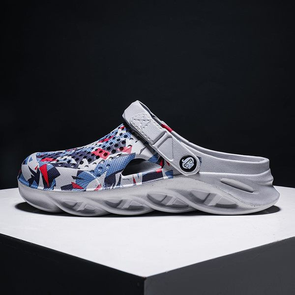 Ανδρικά χρωματιστά σανδάλια σε τρία χρώματα