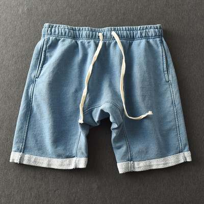 Lipsudega lühikesed püksid kahes värvitoonis