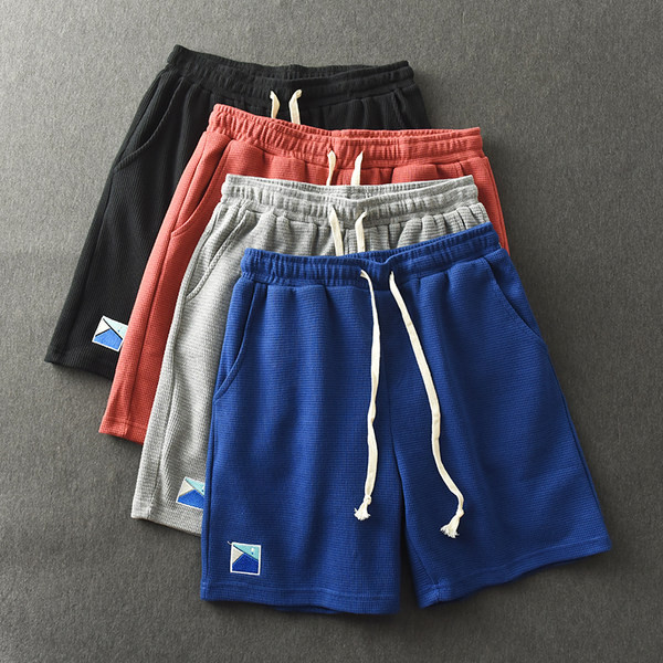 Ανδρικό σορτσάκι με κορδόνια και έμβλημα