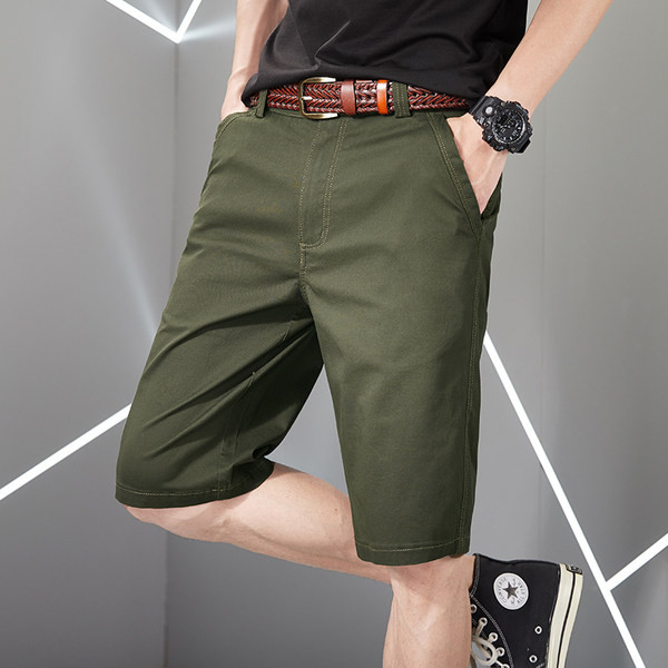 Μοντέρνο παντελόνι με μήκος 3/4 - καθαρό μοντέλο