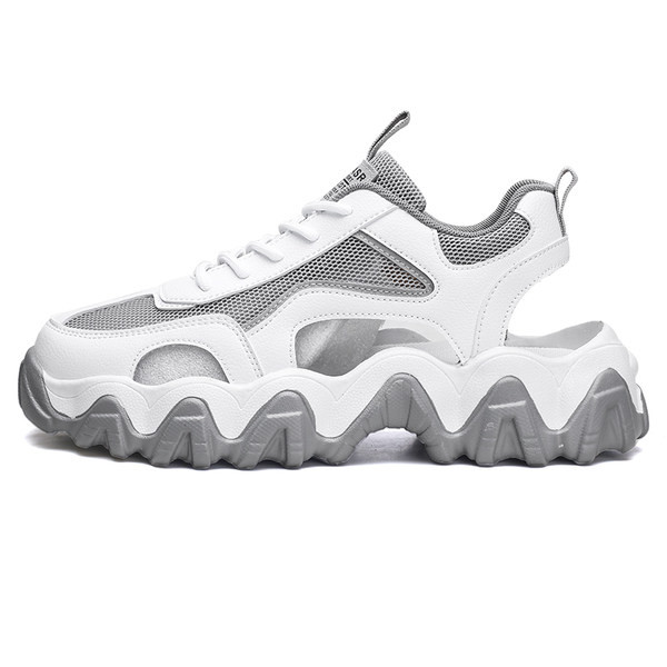 Μοντέρνα σανδάλια με κορδόνια