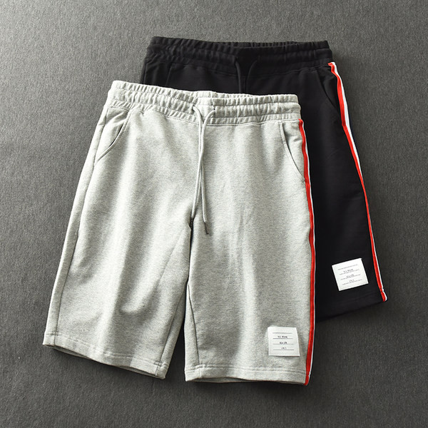 Férfi alkalmi nadrág szegéllyel és fűzővel