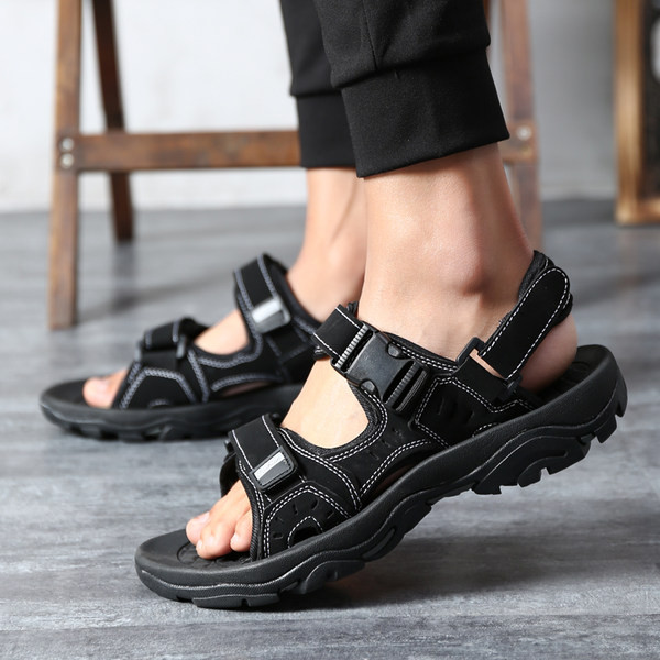 Casual ανδρικά αντιολισθητικά σανδάλια με αγκράφα