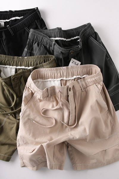 Nyári férfi nadrág zsebekkel, gumírozott derékkal