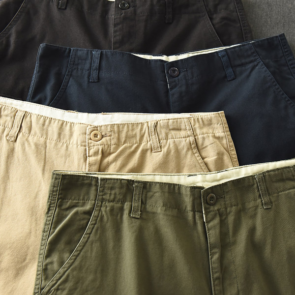 Három színben zsebes férfi alkalmi rövidnadrág