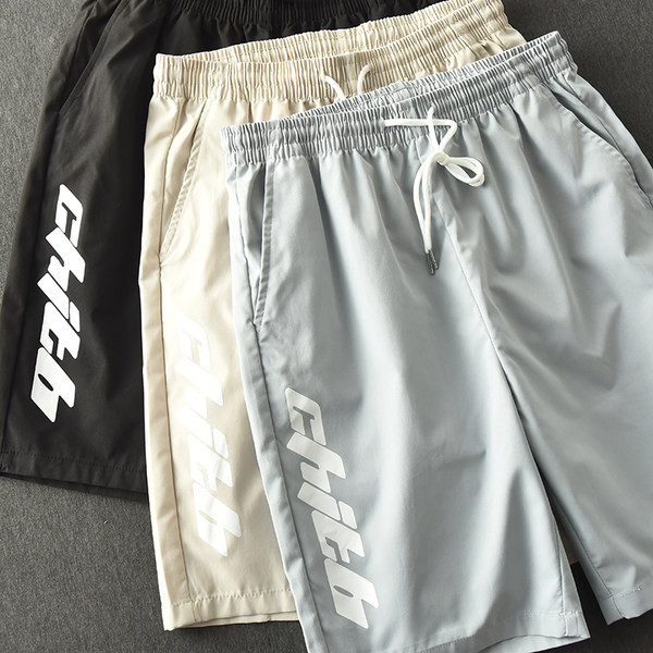 Férfi rövidnadrág gumírozott derékkal, felirattal