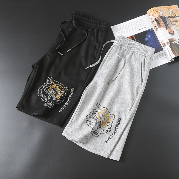 Casual ανδρικό παντελόνι 3/4 με απλικέ - δύο μοντέλα