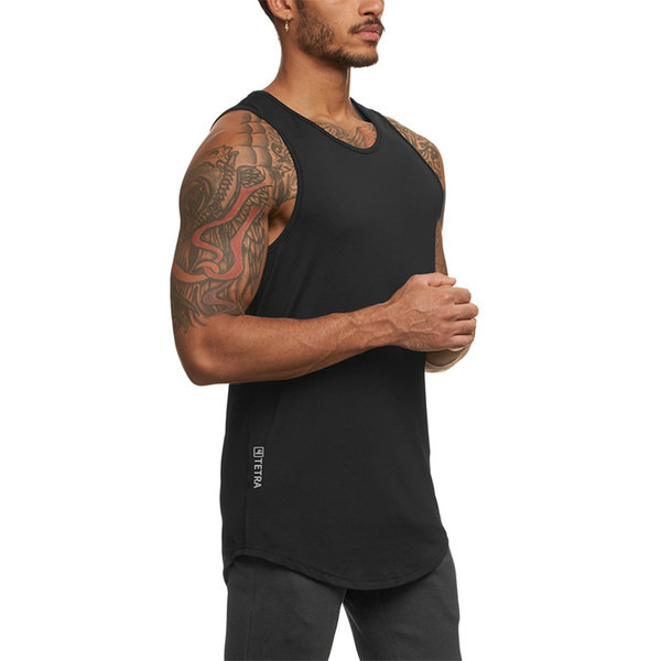 Férfi felső sima modell ovális nyakkivágással