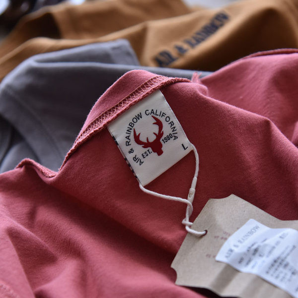 Ανδρική καλοκαιρινή αμάνικη μπλούζα με λαιμόκοψη και κέντημα