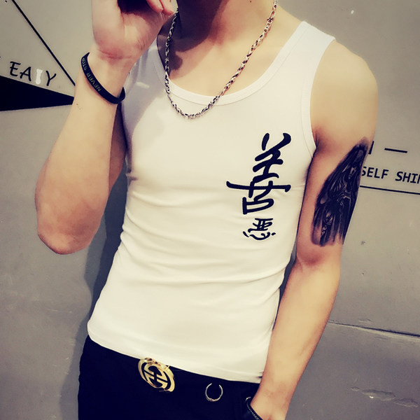 Κλασικό  μοντέλο αμάνικη μπλούζα  για άνδρες