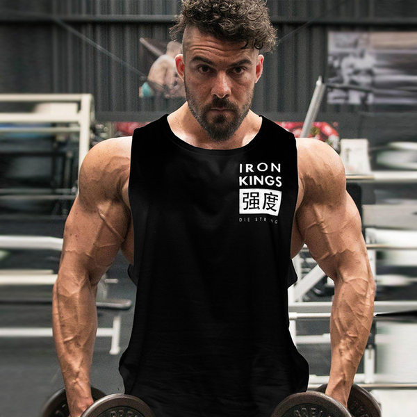 Férfi sportcipő ovális nyakkivágással és mintával