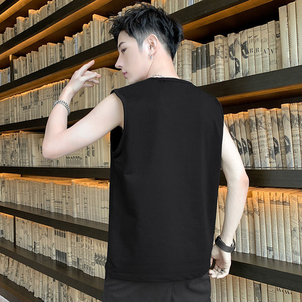 Széles férfi felső, felirattal