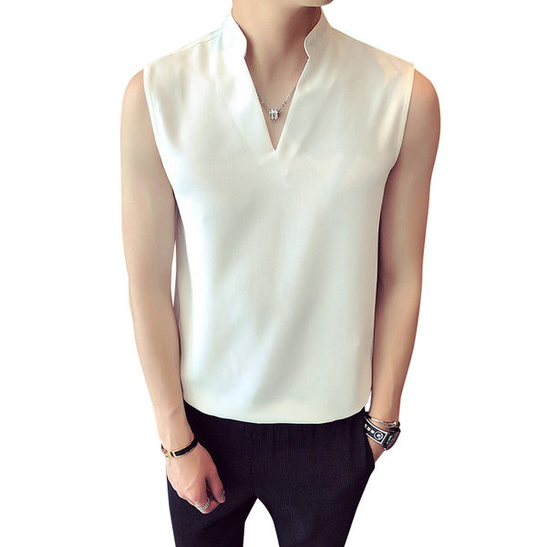 Μοντέρνο ανδρικό αμάνικο μπλουζάκι με ντεκολτέ με spitz