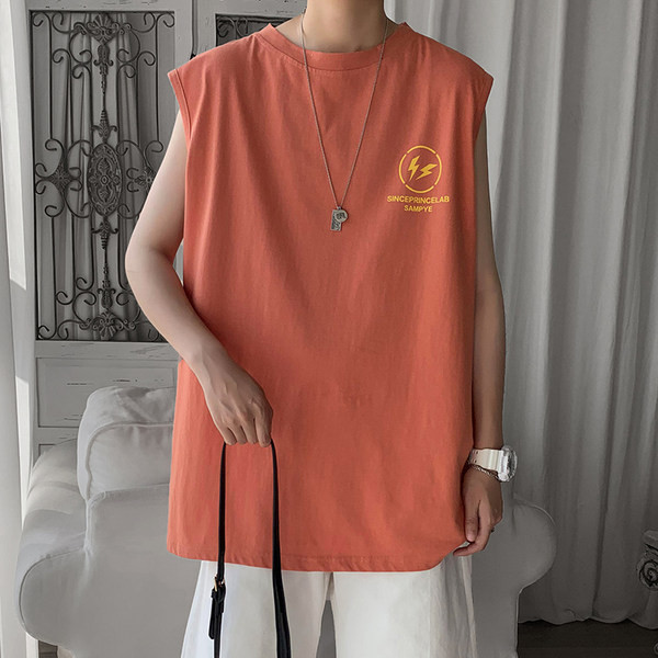 Καλοκαιρινή φαρδιά αμάνικη μπλούζα  με επιγραφή για άνδρες