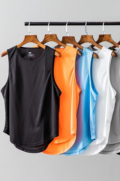 Ασύμμετρο μοντέλο ανδρική αμάνικη μπλούζα με οβάλ λαιμόκοψη