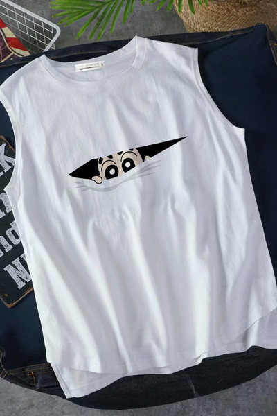 Nyári férfi felső rátéttel és ovális nyakkivágással