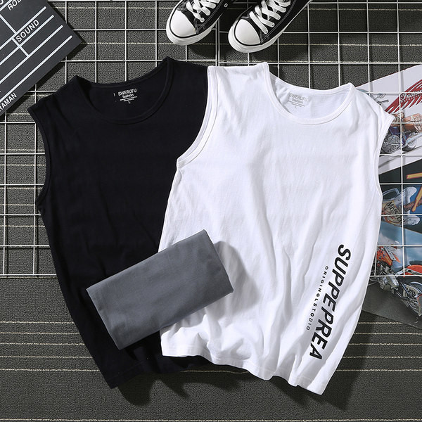 Egyszínű nyári felső, felirattal