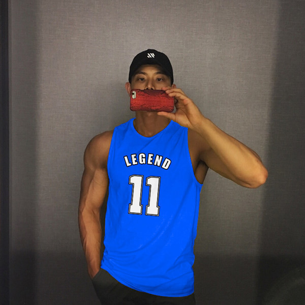 Férfi sportcipő több színben felirattal