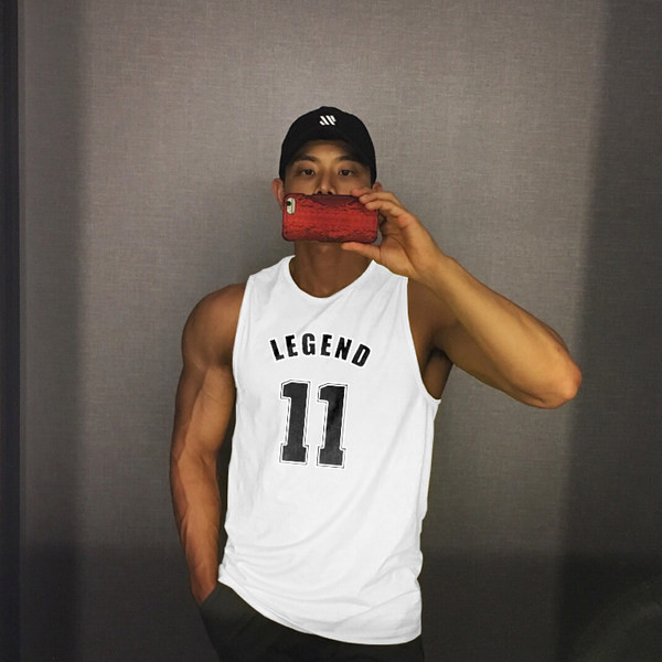 Férfi sportcipő több színben felirattal