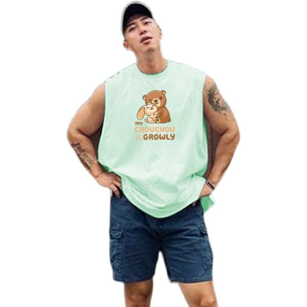 Mitmes värvitoonis aplikatsiooniga meeste topp