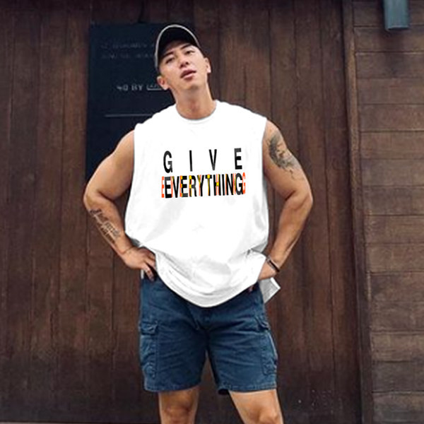 Ανδρική αμάνικη μπλούζα  με επιγραφή και οβάλ λαιμόκοψη